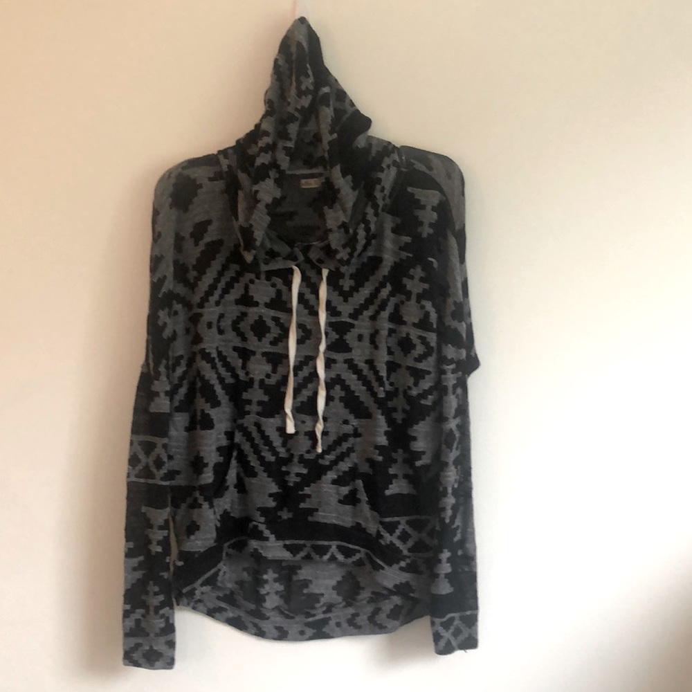 Hollister Hodie - Picture 1 of 3